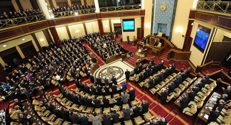Armenian parliament must be dissolved 